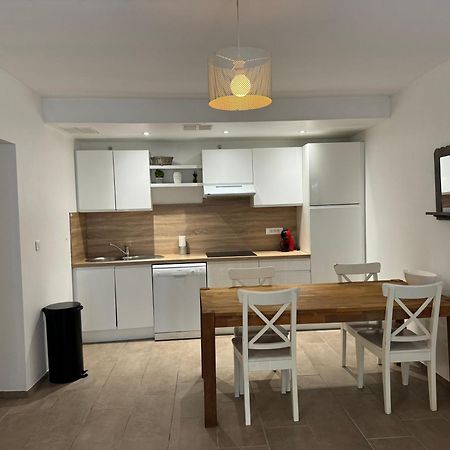 La Villa Bis Vesoul Exteriör bild