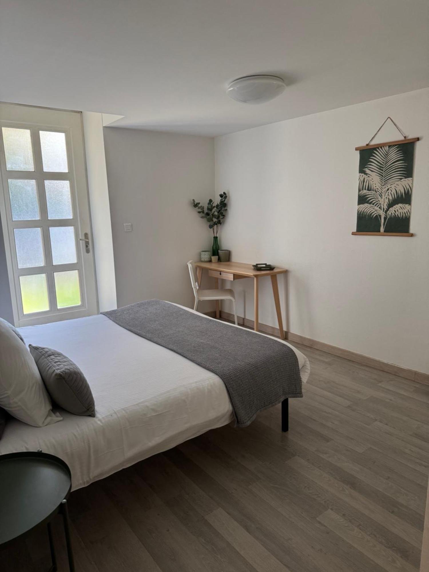 La Villa Bis Vesoul Exteriör bild